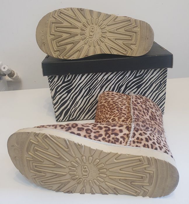 Cizme UGG Austalia mas 39