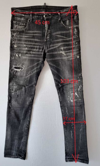 Blugi barbatesti DSQUARES2