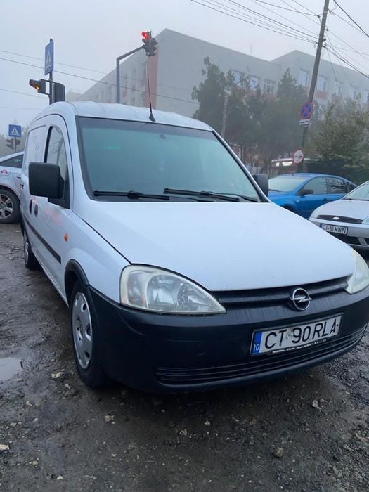 Ocazie vând Opel combo 1.7 TDI