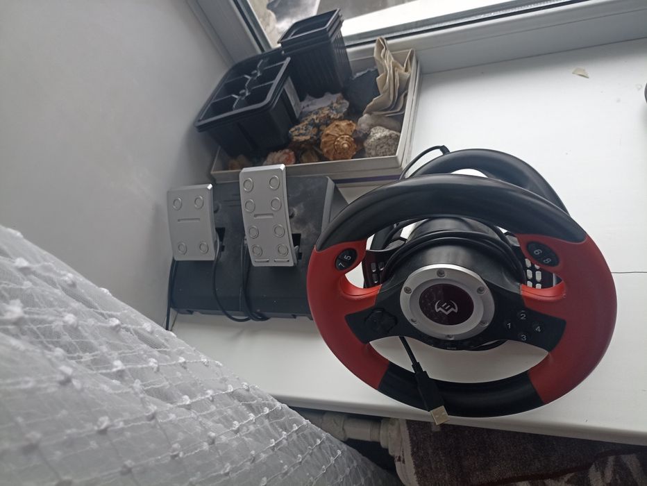 продам руль с педалями