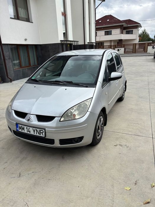 Mitsubishi Colt Primul proprietar în România, tehnic și estetic în stare foarte bună.