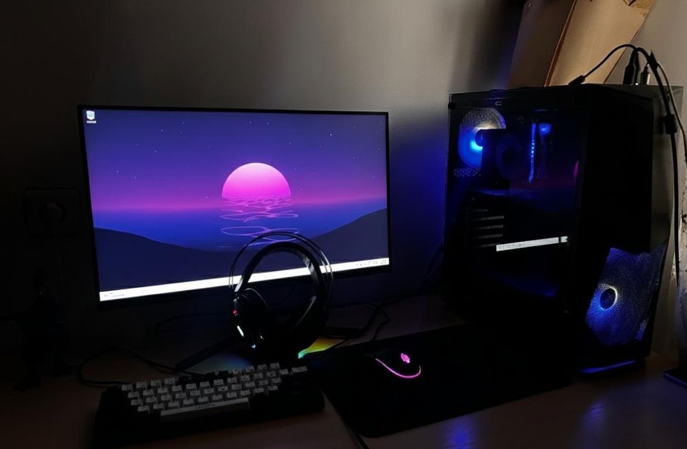 Продам мощный компьютер со всей периферией