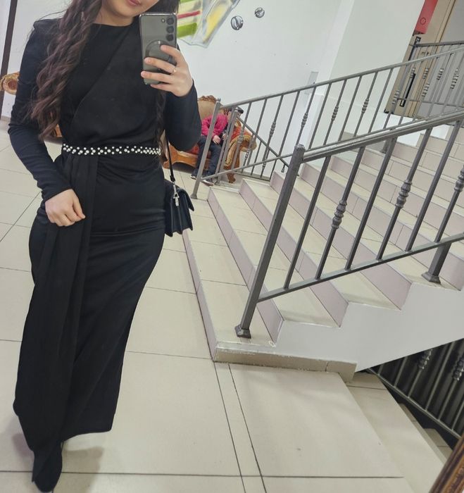 Продам вечернее платье , на любые праздники, на корпоратив