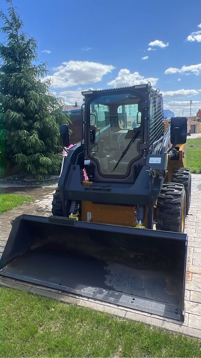 Услуги Мини погрузчик XGMC 760  услуBobcat