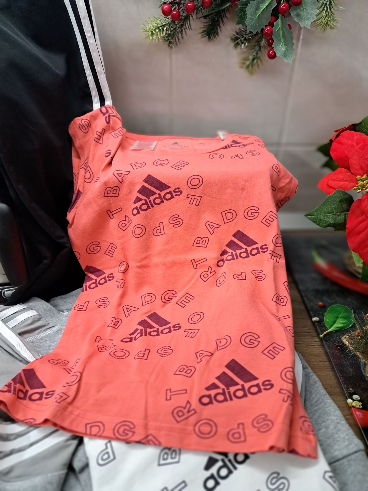 Pantaloni și tticouri Adidas mas 140