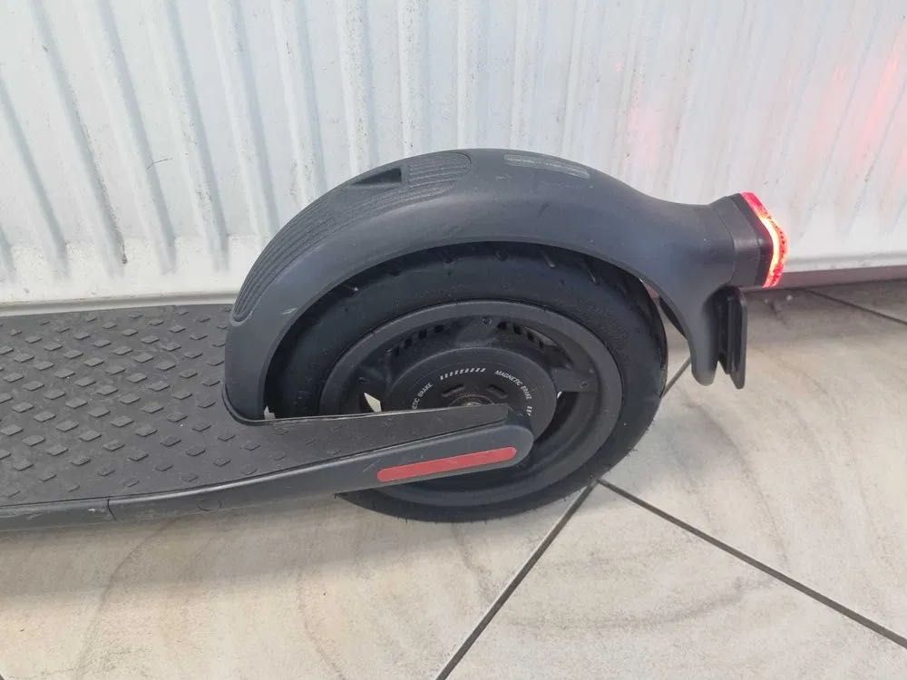 Trotineta Ninebot E45D