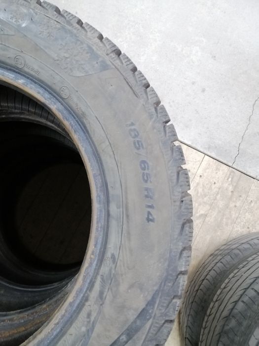 Продам зимние шины