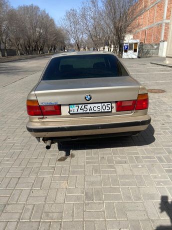 Продам BMW E34
