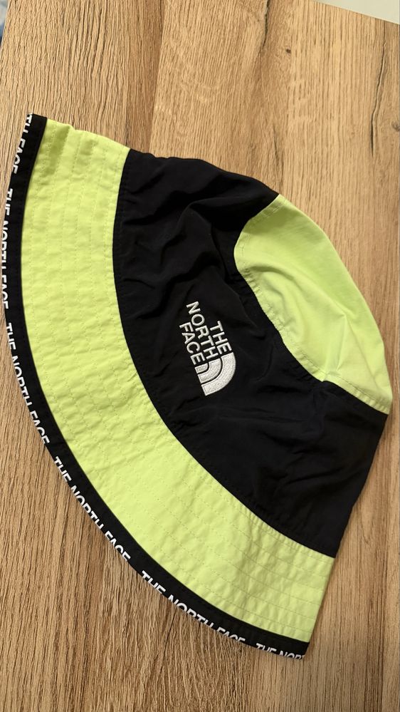 The north face шапка идиотка