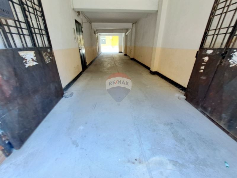 Продава се Гараж / Паркомясто в Варна, Цветен квартал - 13 кв.м за 1193 €/кв.м - Снимка #4