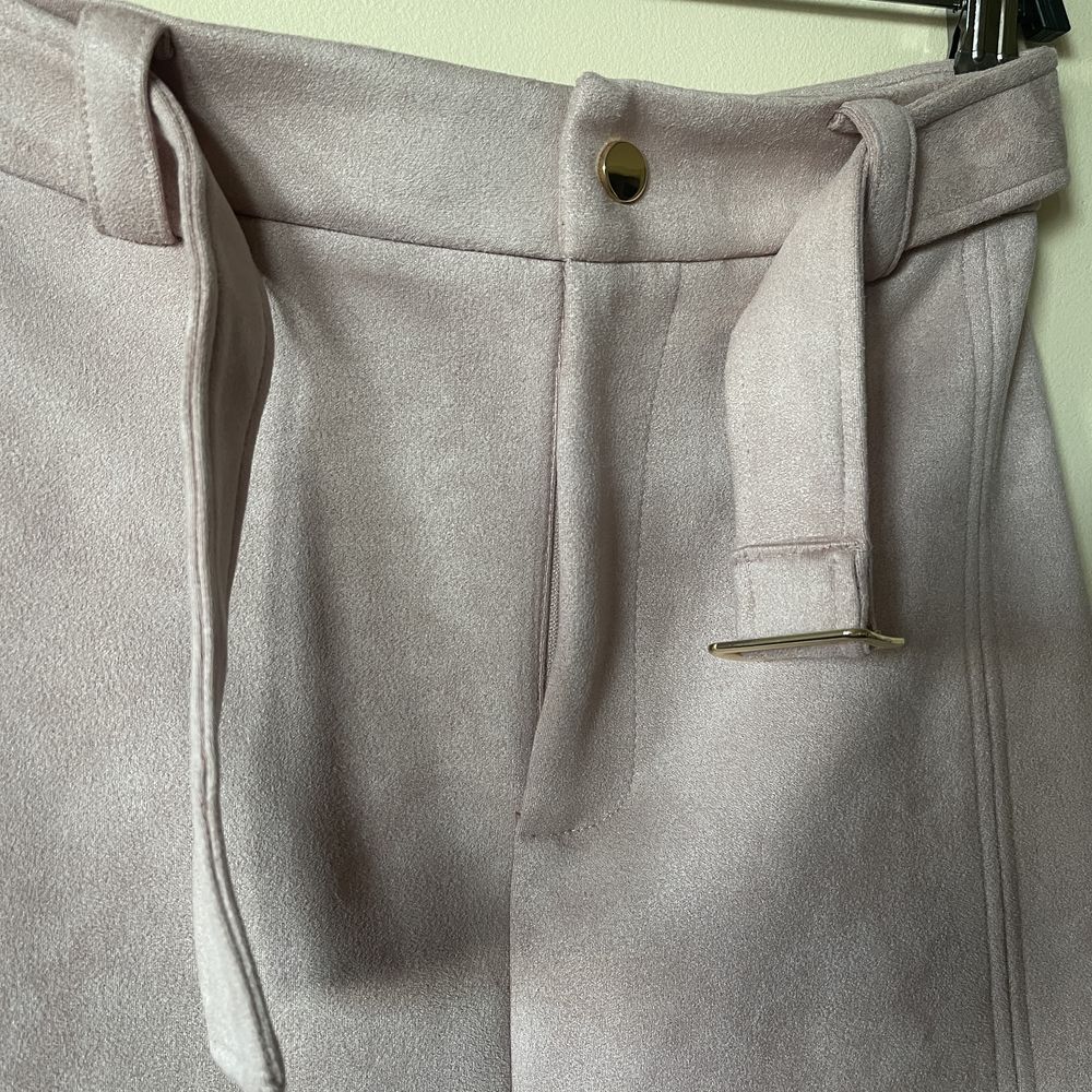Дамска пола Zara