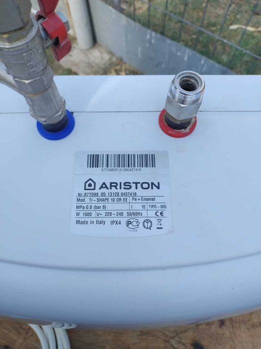 Boiler electric Ariston Shape 1200W 10l, montare deasupra chiuvetei