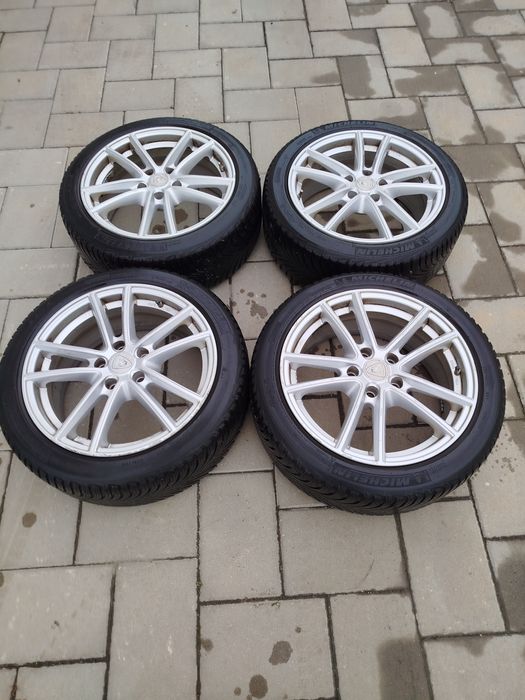 Vând roți pe 17'', aluminiu, cauciucuri de iarna Michelin 225/45/17