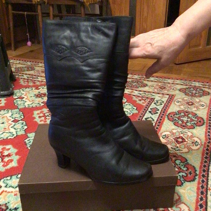 Кожанные зимние сапоги