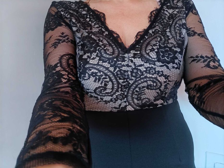 Дамски официален гащеризон с дантелени ръкави