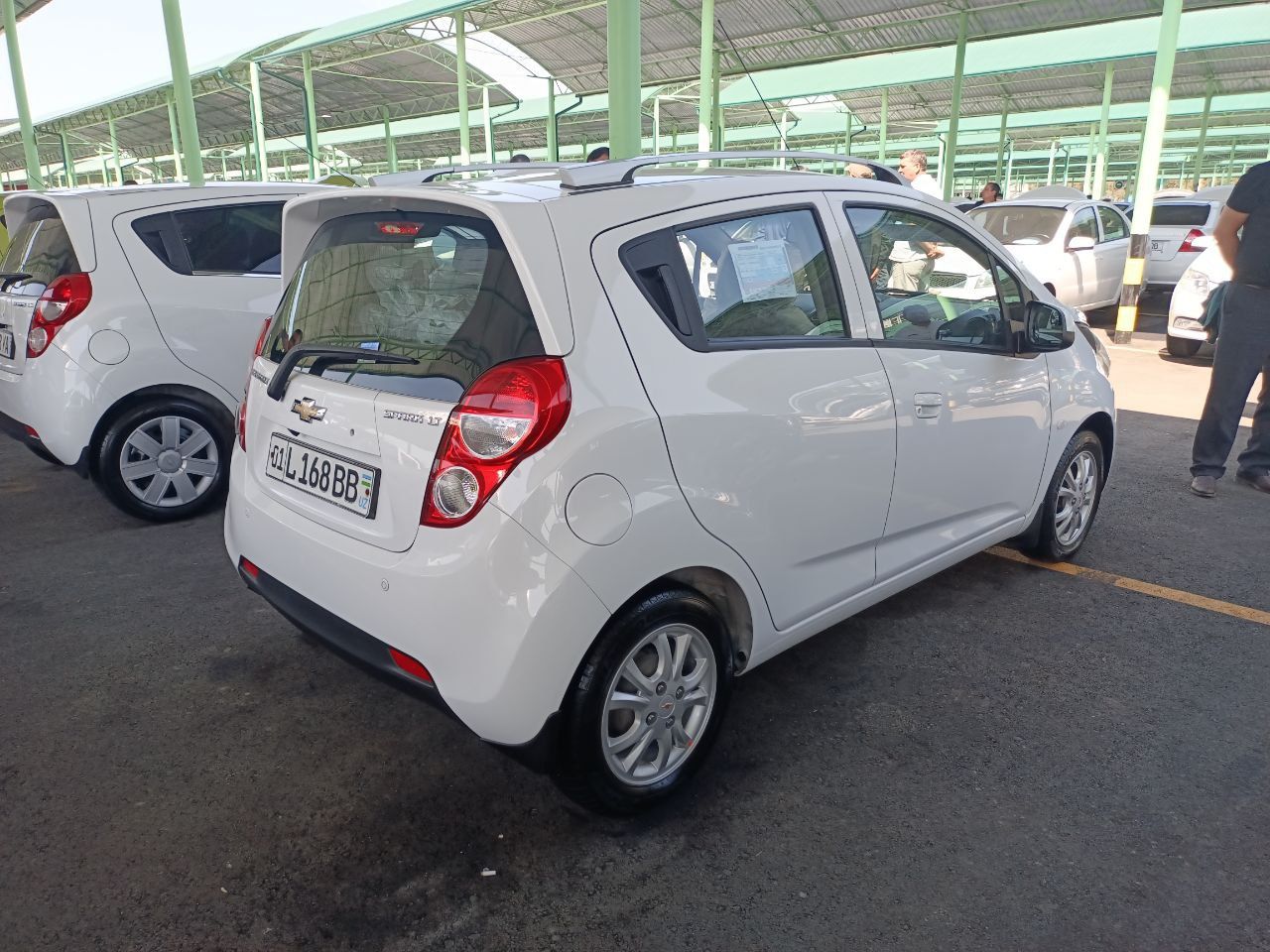 Spark chevrolet,,,