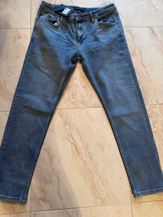 Louis Vuitton-Нови оригинални мъжки дънки Л номер