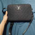 Louis Vuitton барстка и goyard