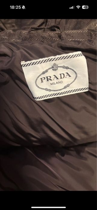 Geaca prada marimea s