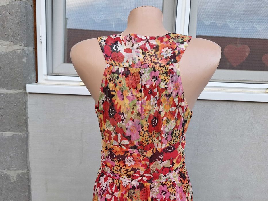 **Cyrill Red  | rochie dama | bust 84 cm | mar. 40 - 42 | M - L