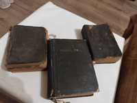Стара библия и два молитвеника