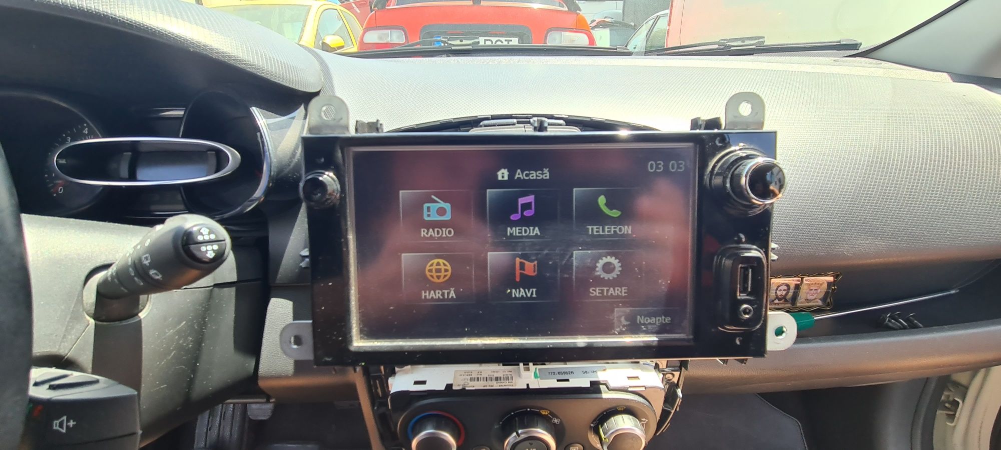 Navigatie originala Renault Clio 4, Touchscreen + rama completa