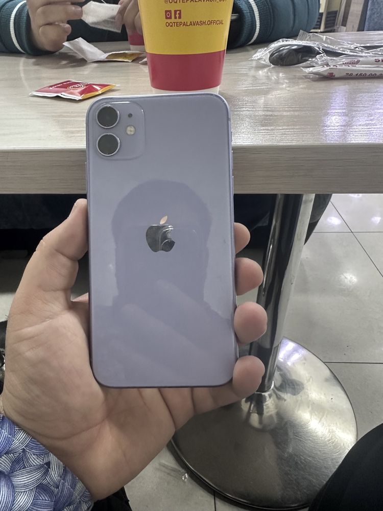 Iphone 11 64 GB 80 yomkost