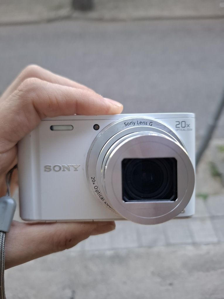 Компактен дигитален фотоапарат SONY Cybershot WX350