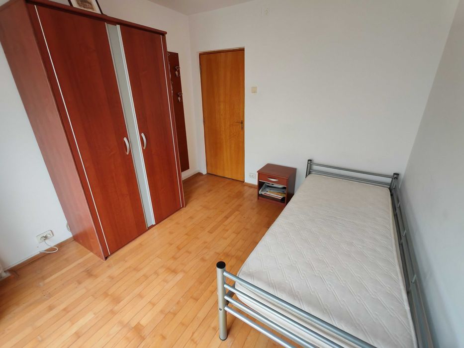 Vanzare pat o persoana si sifonier doua usi