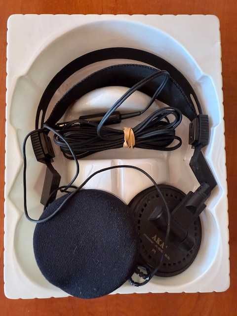 AKAI ASE-55, casti vintage