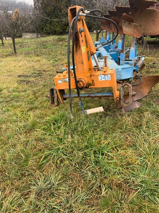 Vand Plug cu patru brazde