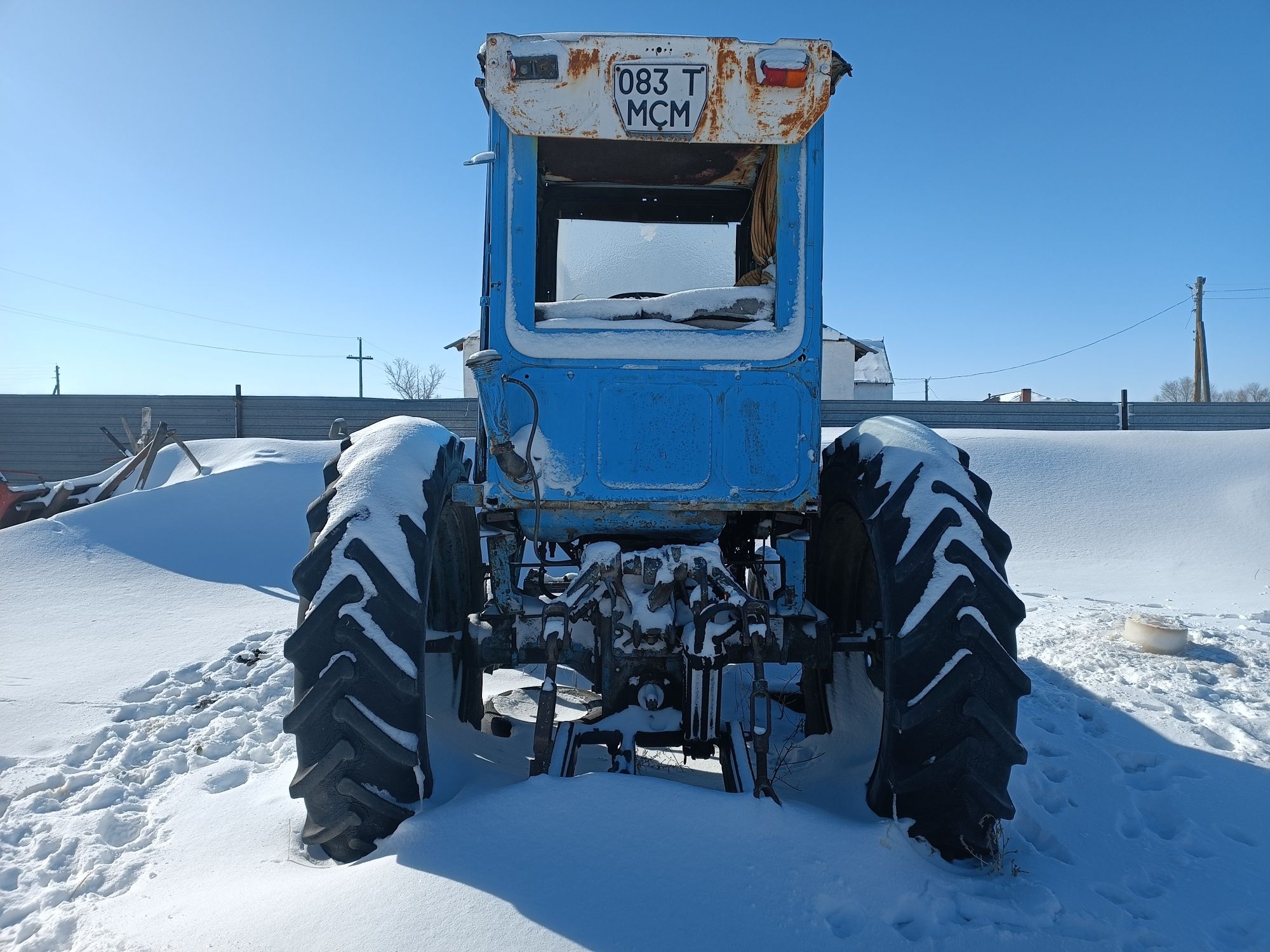 Продаю трактор Т-28