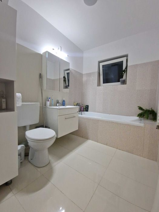 Proprietar,inchiriez apartament- bloc nou,mobilat MODERN.Comision 0%.