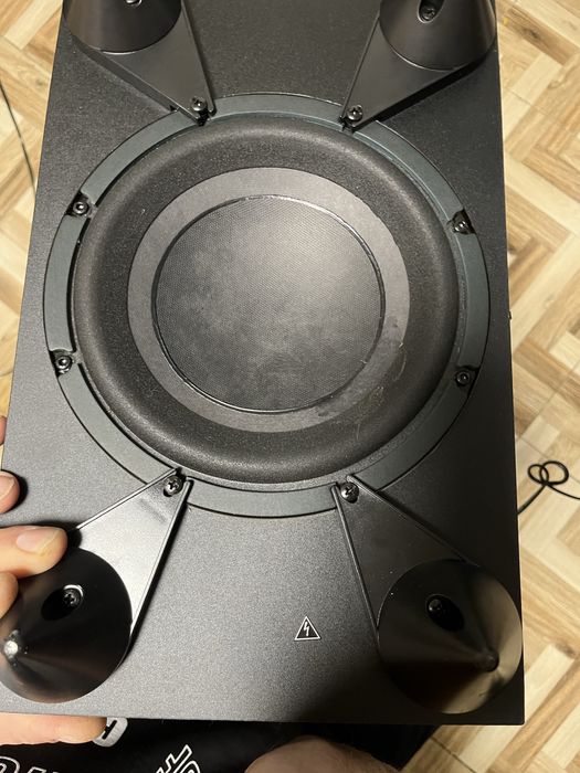 Subwoofer Onkyo KSW-501