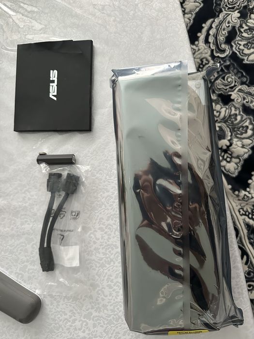 Rtx 5070 ASUS TUF OC