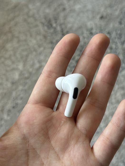 Оригинальный левый наушник Airpods Pro(А2084)