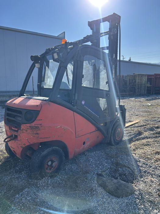 Продавам мотокар дизел Линде / Linde H30D обслужен 3тона