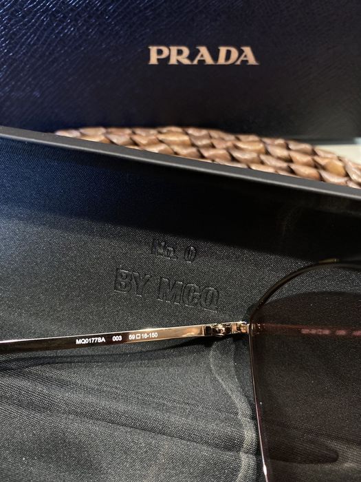 Дамски слънчеви очила Alexander Mcqueen намалени