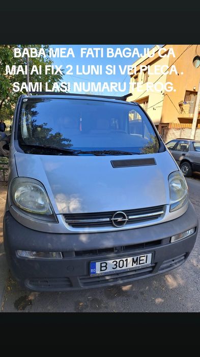 OPEL VIVARO            a