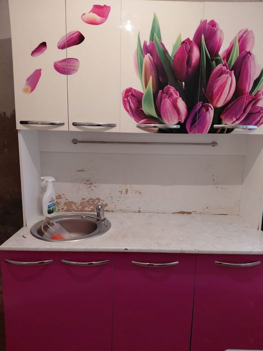 Продается кухонный гарнитур