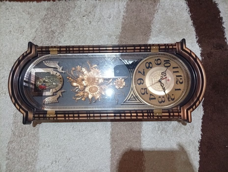 Срочно продам часы производства Корея