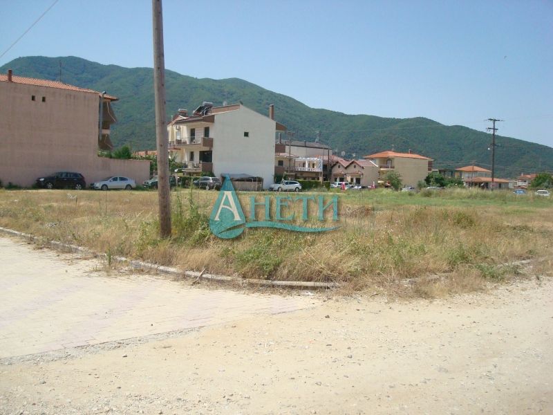 УПИ 2075 м2 на плажа в курортно селище Ставрос, първа линия, Гърция