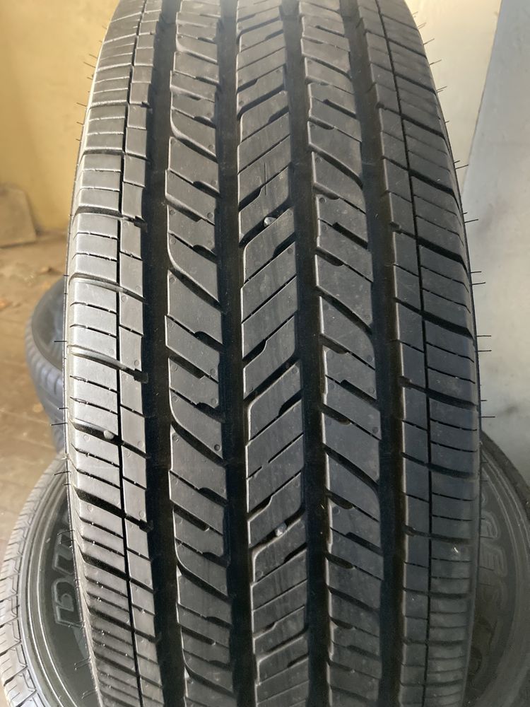 Летни гуми 255/70/18 Bridgestone