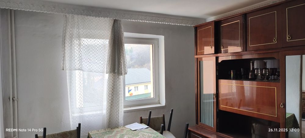 Vând apartament 3 camere