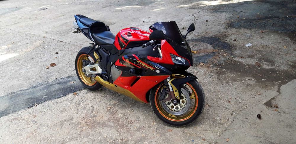 Cbr 1000rr fibrilate de vânzare