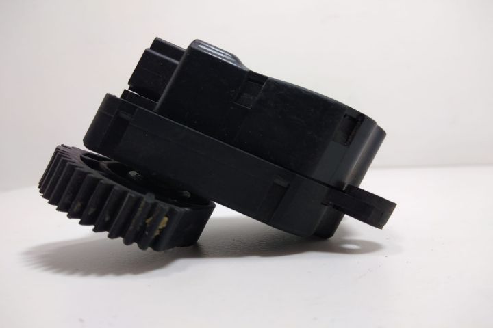 Motoras clapeta aeroterma  3M5H19E616AB Ford C-Max a 2-a generatie se