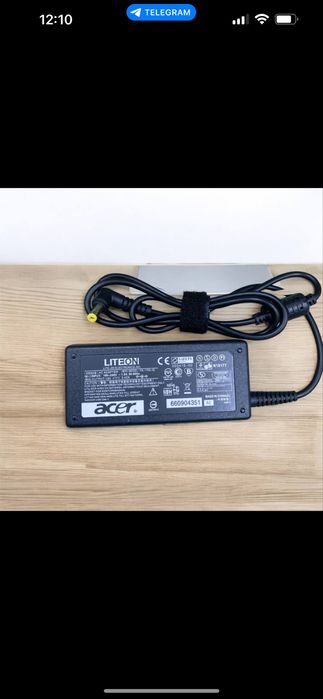 Зарядное для ноутбука