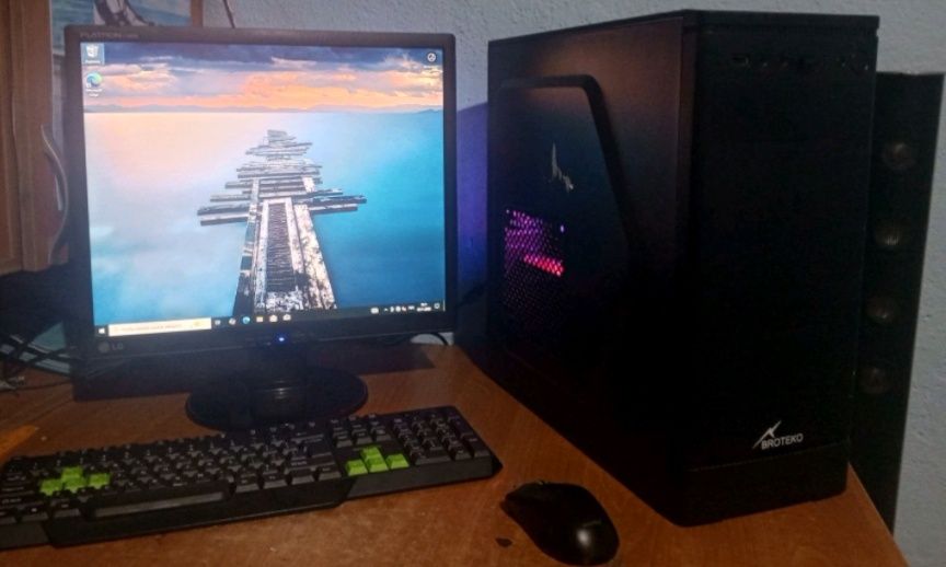 Продам компьютер