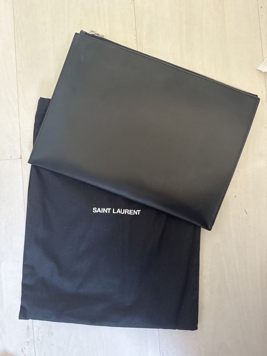 YSL Yves Saint Laurent Clutch Клъч