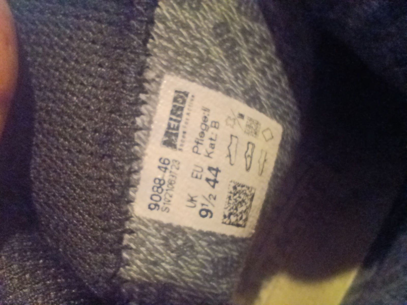 N44 Туристически обувки Meindl с Gore-tex супер запазени